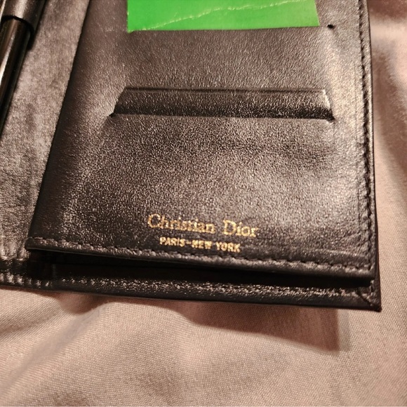 Authentic 💯% Vintage Dior Wallet absolutely Beautiful 😍 - Picture 6 of 8